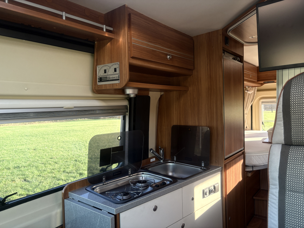 Globecar Campscout, Enkele bedden 3.0 Turbo 156pk AUTOMAAT foto: 16