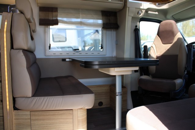Robust Adria Matrix M 670 SK AUTOMATIC 5 belted seats Queen bed + pull-down bed (71 photo: 27