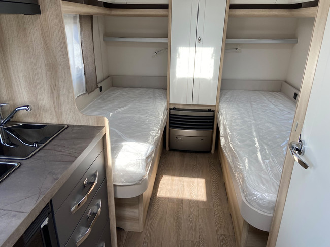 Hobby De Luxe 460 LU foto: 10