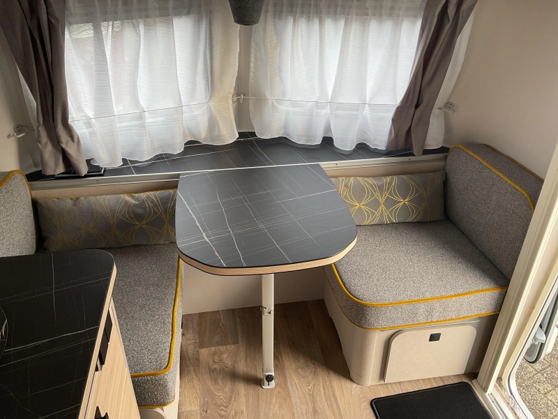 Eriba Touring 310 Urban Memphis design package. photo: 2