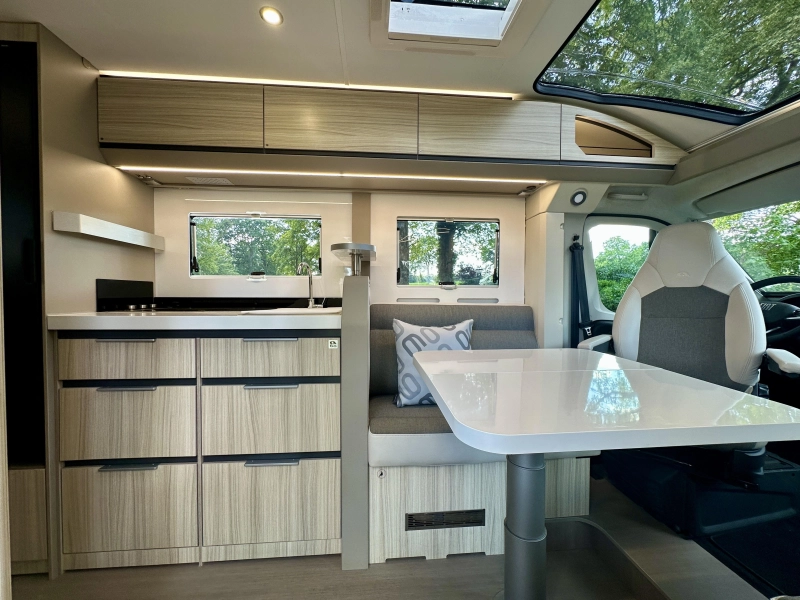 Adria Compact DL 60 Years Selection | zeer compleet!  foto: 10
