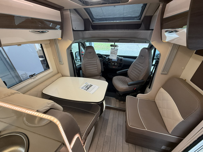 Mc Louis CARAT 473 Prijs fors verlaagd! Jaar APK, afleverbeurt en 3 maanden garantie foto: 8