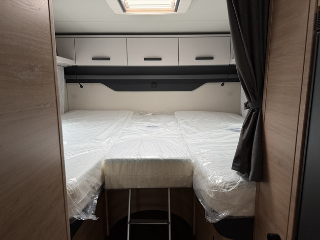 Knaus LIVE Wave 700 MEG Platinum Sel photo: 14