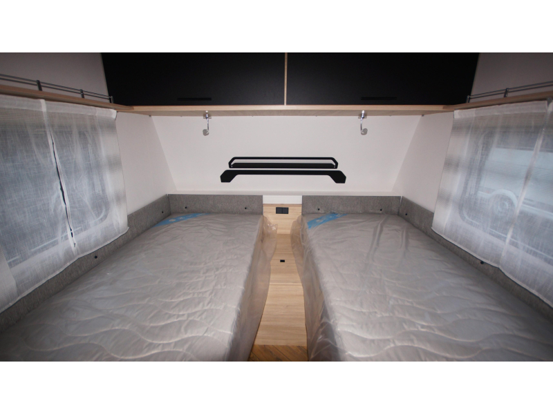 Sterckeman Sport Edition 492 LJ Winterdeal !!!  foto: 3