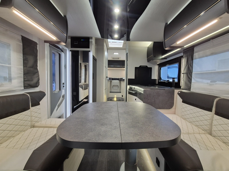Challenger Graphite Premium 337 GA Automatik Face to Face Foto: 2
