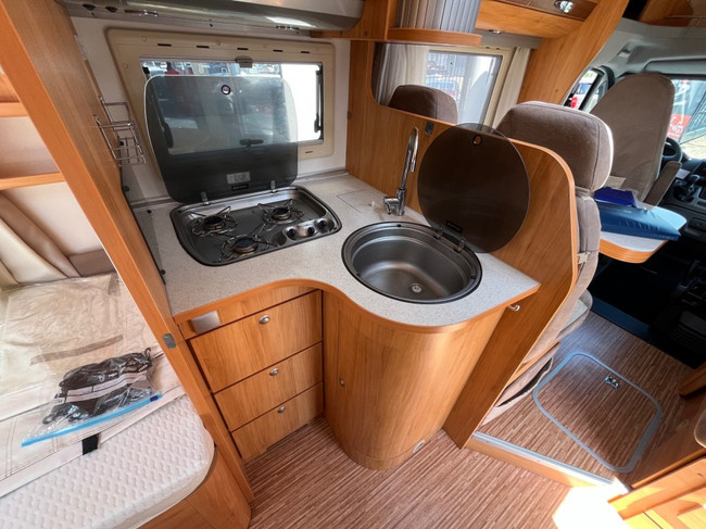 Adria Coral S 670slt Enkele Bedden E&P Levelsysteem foto: 5