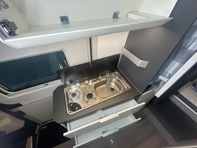 Adria Twin Supreme 640 SGX Foto: 6