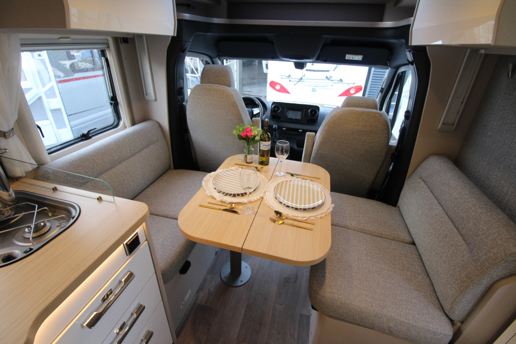 Hymer Tramp T 695 S photo : 4