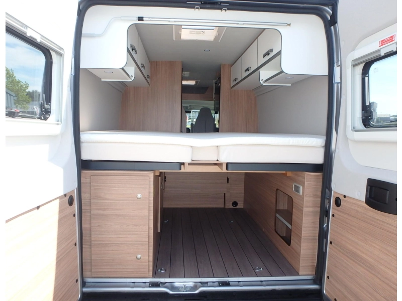 Weinsberg CaraBus 630 ME EDITION FIRE  foto: 7