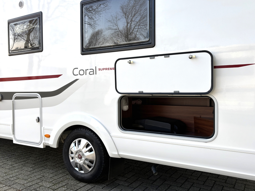 Adria Coral Supreme 670 SLT ENKELE BEDDEN UNIEK! ALDE  foto: 21