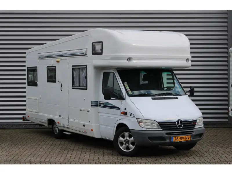 CI Magis Queensize-Bett Dachklimaanlage 140 PS