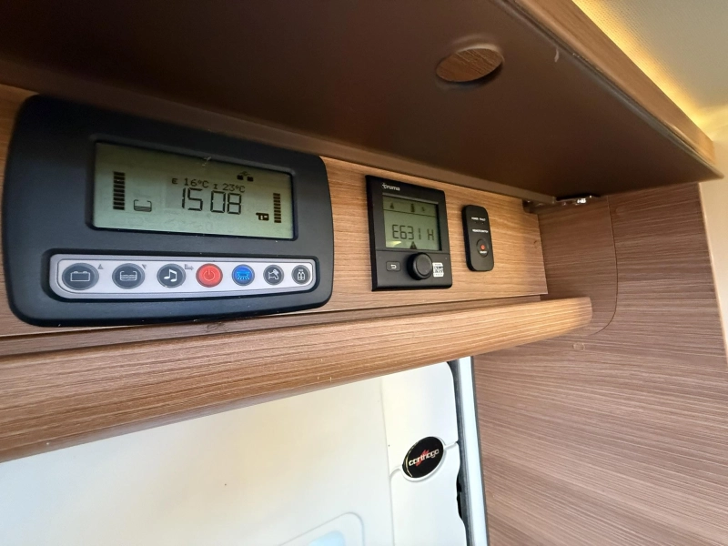 Carthago Chic C-Line T 4.9 LE -VOLL MIT ZUBEH&Ouml;R Foto: 13