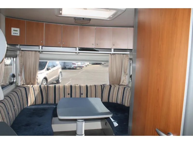 Kip Hy Line 53 TEB  foto: 7