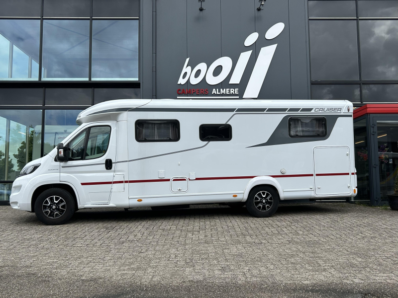LMC Cruiser T 732 Automaat  foto: 4