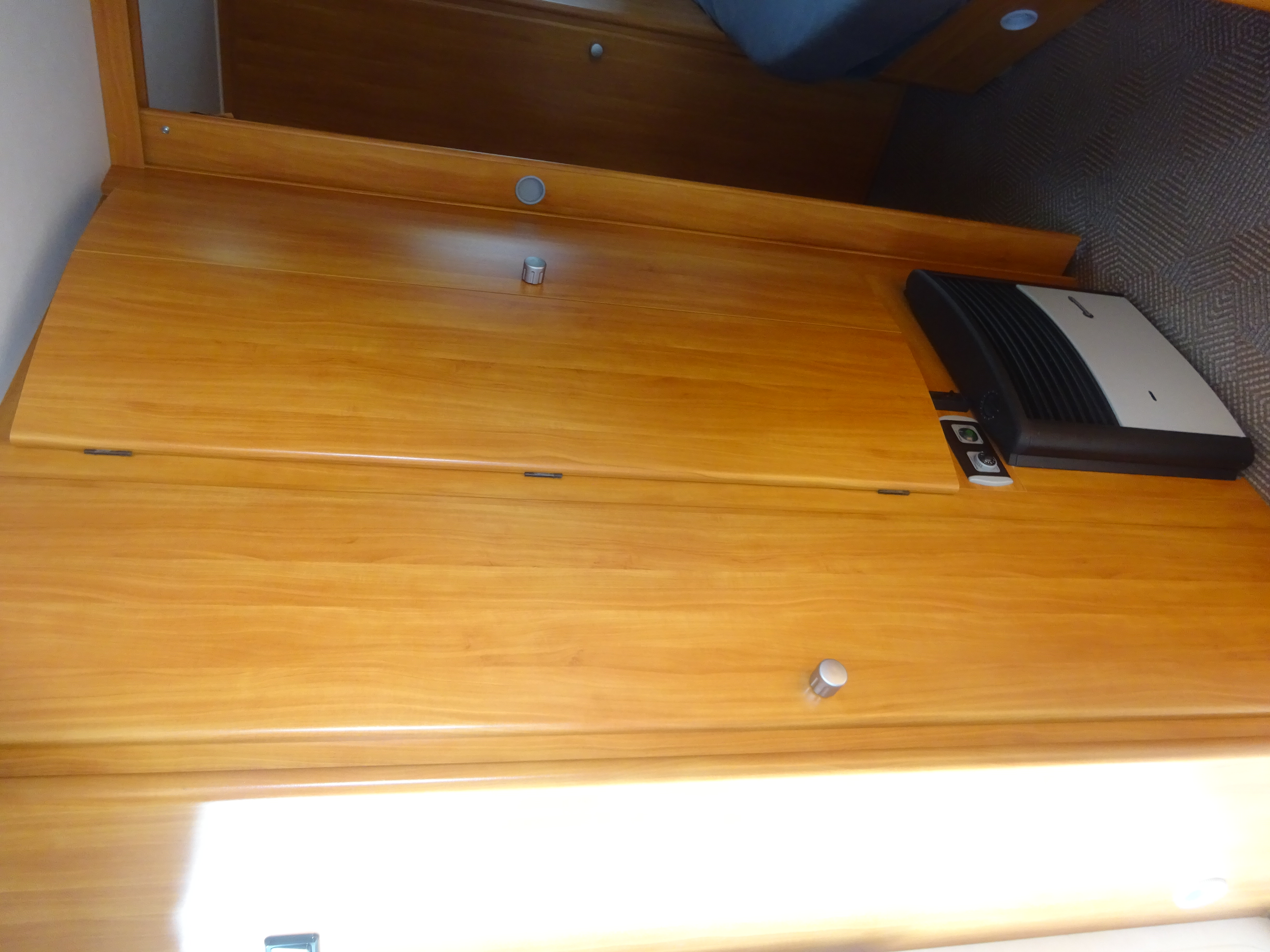 Dethleffs Beduin 510 DB Frans Bed en Rondzit  Zeer Mooie Caravan foto: 15
