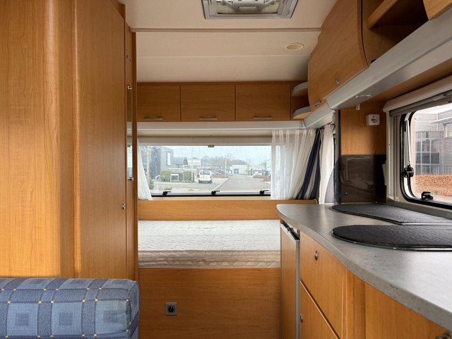 Knaus W01420 Südwind Gold Edition | Caravanmover | Zakluifel | Fietsendrager voor | IN PRIJS VERLAAGD NU €8950 foto: 8
