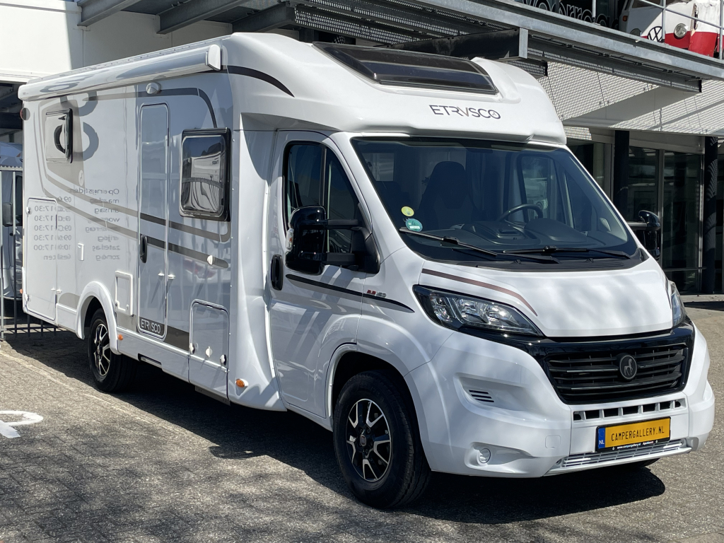 Hymer Etrusco T7300 SB EINZELBETTEN + HUBBETT FAHRRADTR&Auml;GER LIFT Foto: 19