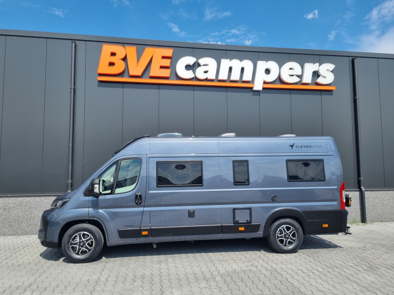 Clever Runner 640 Skyroof 180HP Busbiker photo: 9