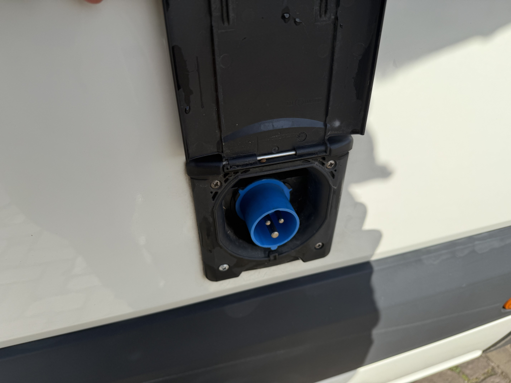 VOLKSWAGEN CRAFTER 35 AUT foto: 16