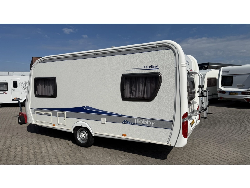 Hobby Excellent 455 UF Querbett Rundsitzgruppe Toilette Foto: 12