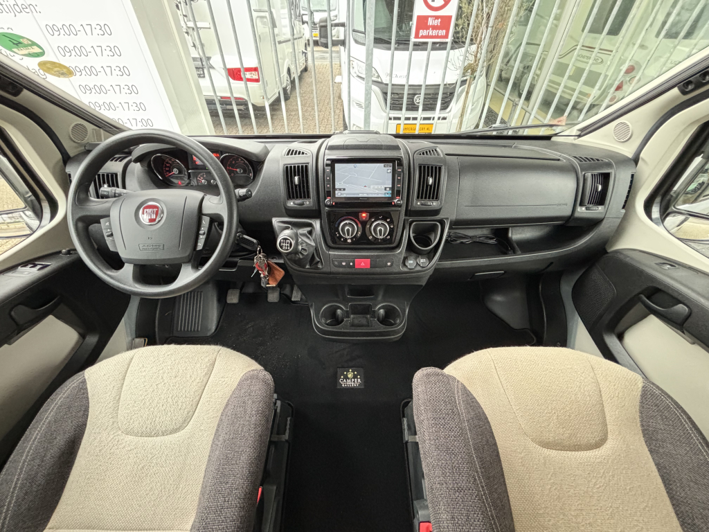 Knaus  BoxStar 600 Platinum Selection 5.99m ENKELE BEDDEN foto: 13