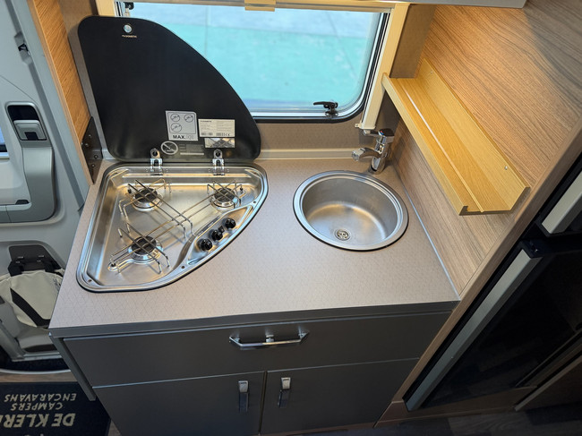 Weinsberg CaraHome 650 DG / Gratis Stalling foto: 14