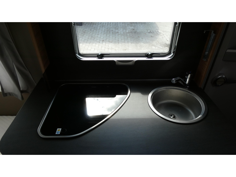 Weinsberg CaraOne 390 QD  foto: 10