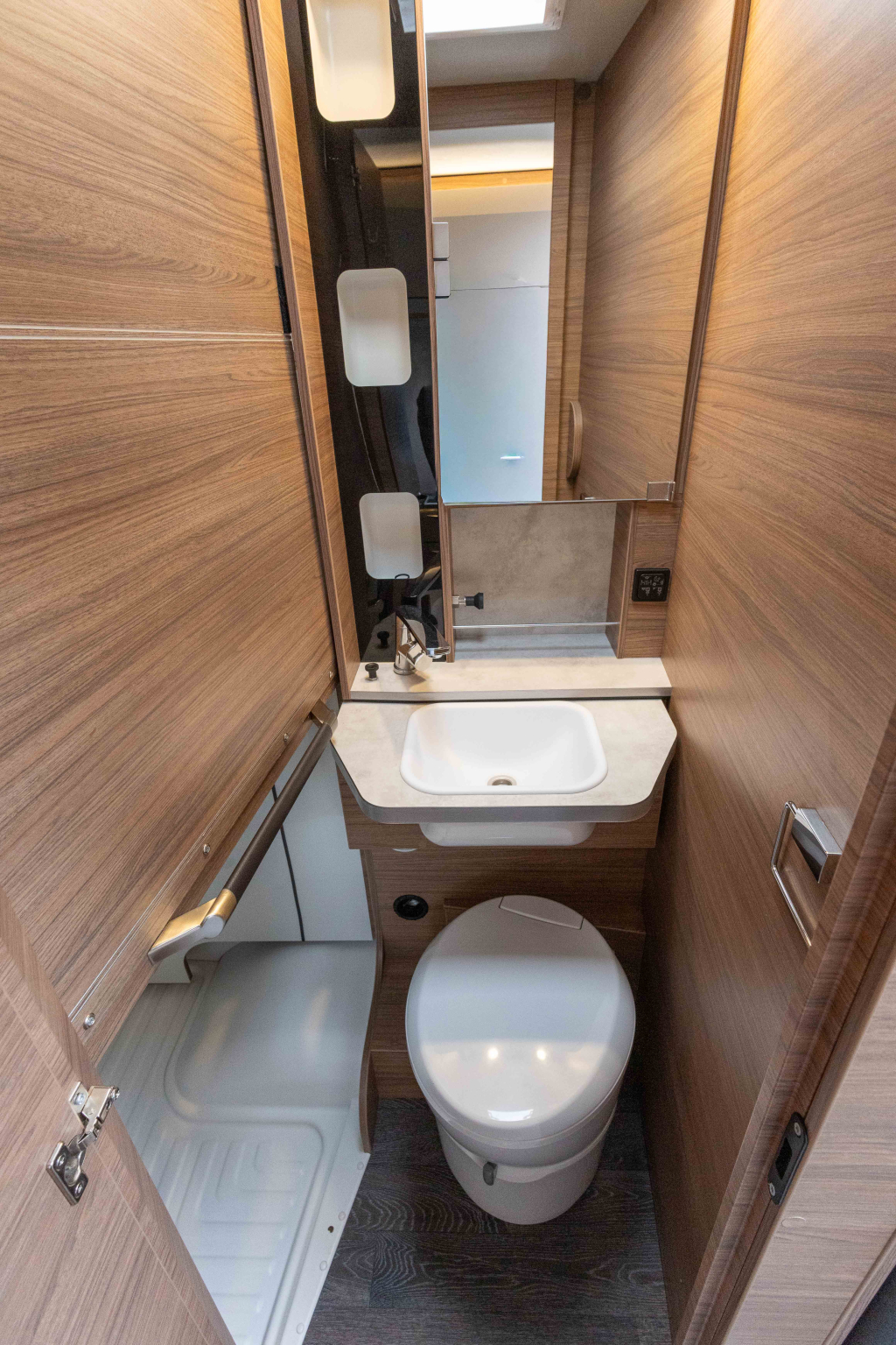 Knaus Tourer Van 500 MQ photo: 20
