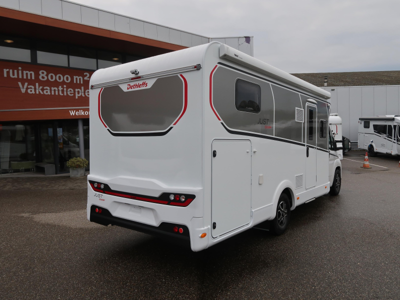 Dethleffs Just Camp T 7052 EBL FACE TO FACE AUTOMAAT  foto: 14