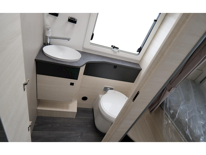 Chausson 720 5 persoons ruimtewonder  foto: 16