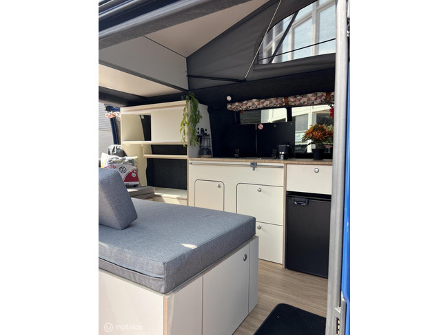 Volkswagen L1H1 L1H1 2016 Nevada blauw foto: 9