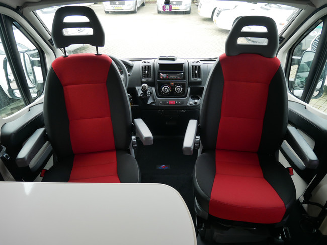 Challenger Vany Start 2 Silver Edition, &iexcl;Cama transversal! foto: 5