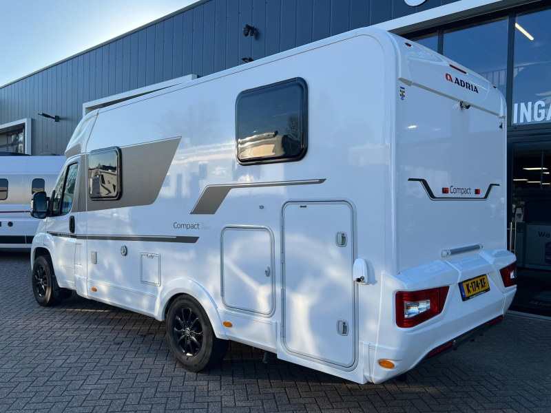 Adria Compact Axess SL Lengtebedden, TV, compact  foto: 7