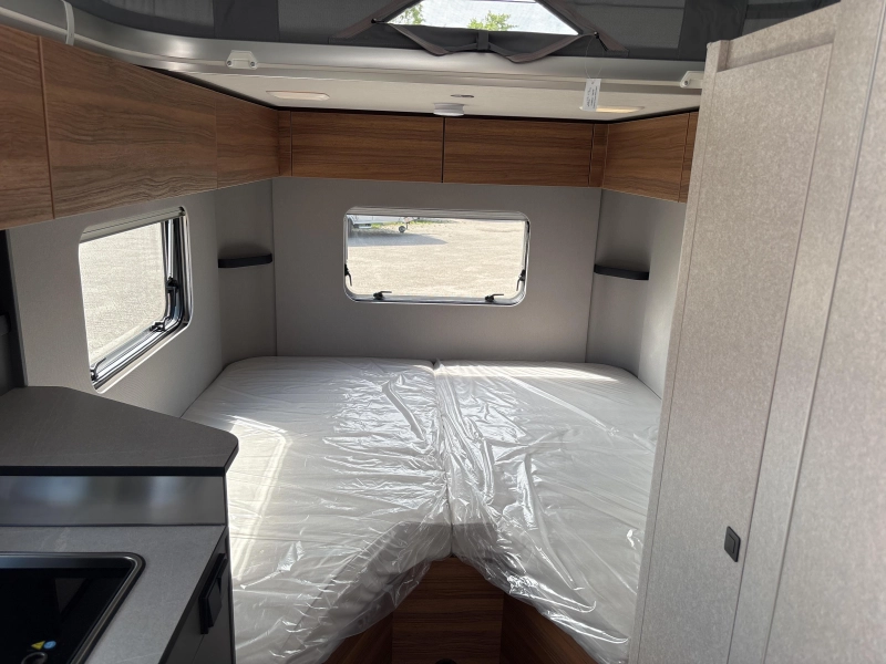 Eriba Feeling 442 Lulea Leaf Elegance pakk.  foto: 8