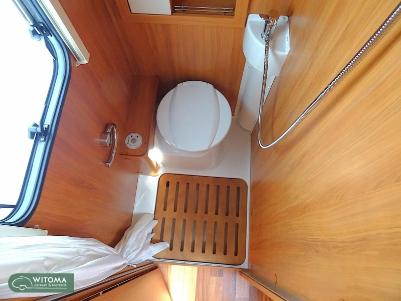 Eriba Nova Luxus Line 465 sale komplette Ausf&uuml;hrung Foto: 11