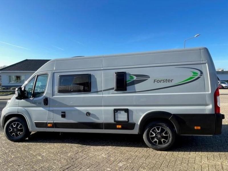 Forster V 636 EB 160hp Single Beds and Pop-top Roof photo: 3