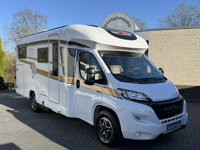 Carthago T 430 KB LE 140 pk AUTOMAAT 9-Traps Euro6 Fiat Ducato **Enkele lengtebedden/4 zitplaatsen/Luifel/32
