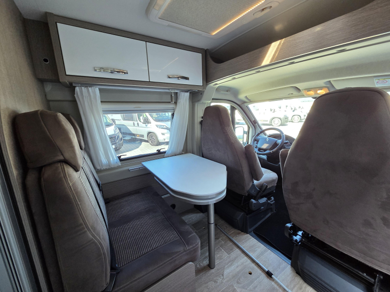 P&ouml;ssl Roadcruiser 640 Top condition, low mileage photo: 22