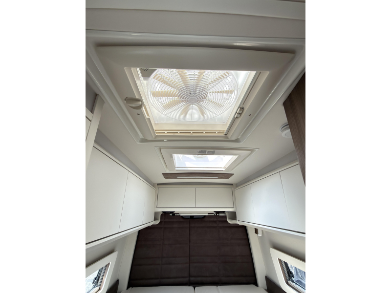 Kabe Travel Master Van 4x4 Enkele bedden  foto: 19