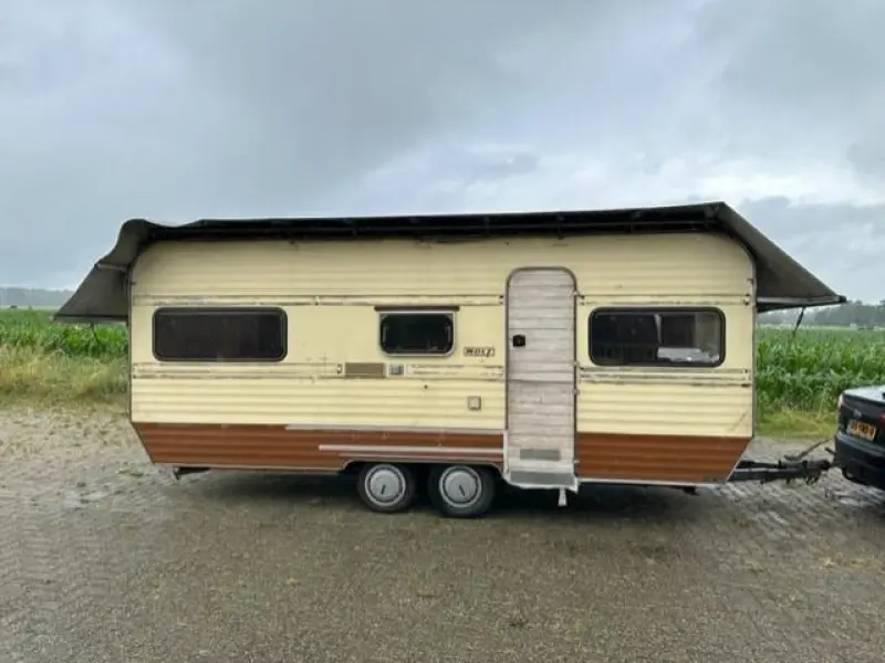 Knaus Wolf 535 met winterdak  foto: 3