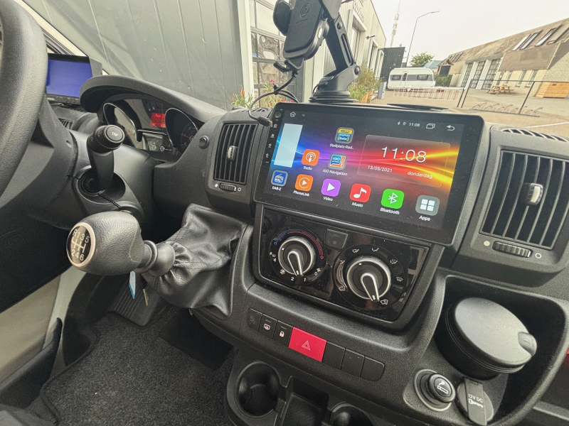 Adria Matrix M 670 SBC vol opties, queensbed  foto: 20