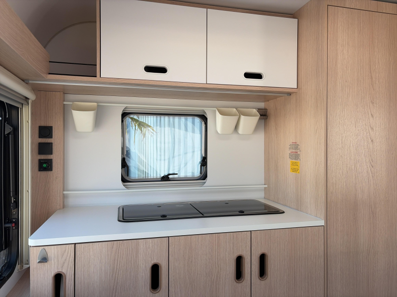 Adria Aviva 422 PY Mover/Climatisation/Auvent photo : 4