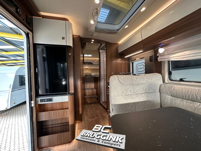 Hymer B-MC I 680 EINZELBETTEN + HUBBETT Foto: 5