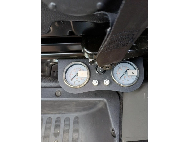 Nissan NV400 photo: 12