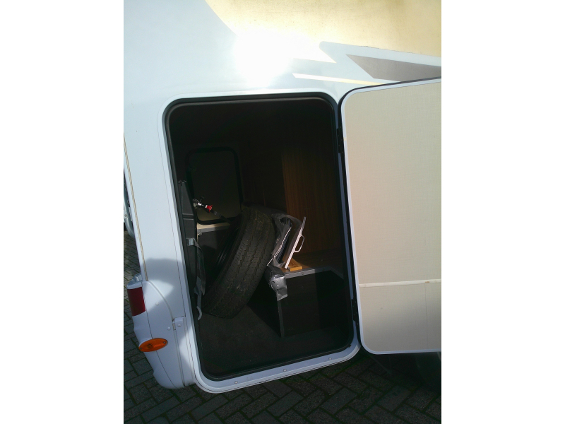Carado fijne wendbare camper  foto: 16
