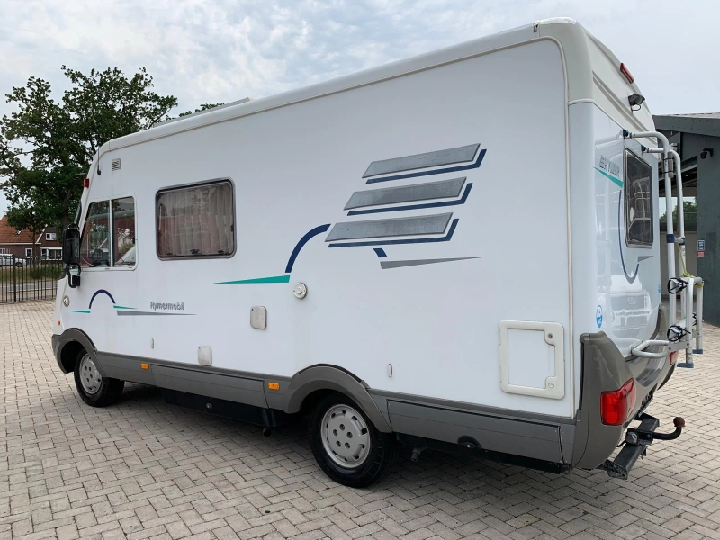 Hymer B 674 Vastbed Hefbed  foto: 3