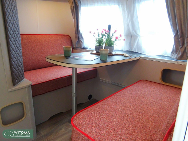 Eriba Touring 530 50 jaar Witoma voordeel!  foto: 5