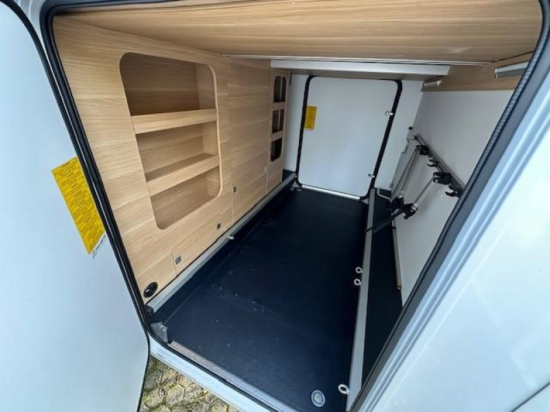 Adria Matrix Axess 650 SL - NIEUWSTAAT - HEFBED  foto: 5