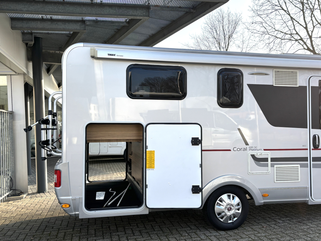 Adria Coral Platinum S 690 SC CAMA QUEEN SUSPENSI&Oacute;N NEUM&Aacute;TICA ALKO foto: 22