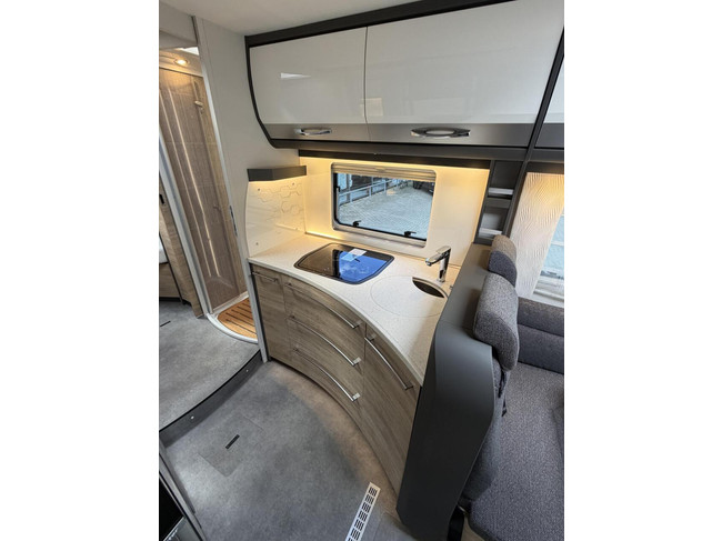 Dethleffs Globetrotter XLI 7850 Alde Solarmodule Wechselrichter Lithium Foto: 16